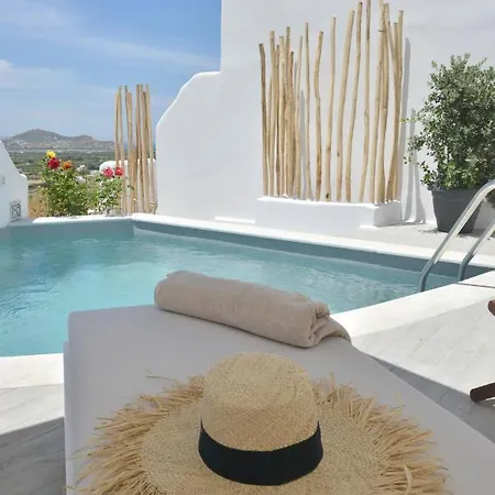 Villa Naxian Album